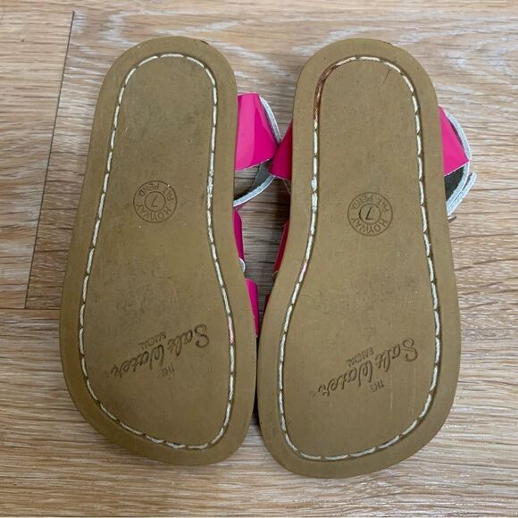 Salt Water Baby Girl Size 7 Pink Sandals - Picture 8 of 10